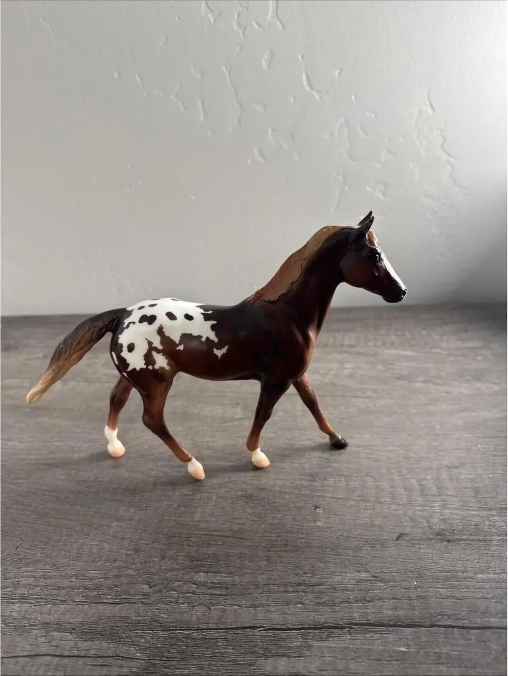 Breyer Classic Ruffian Mold Chestnut Appaloosa Horse Figure EUC - Picture 3 of 4